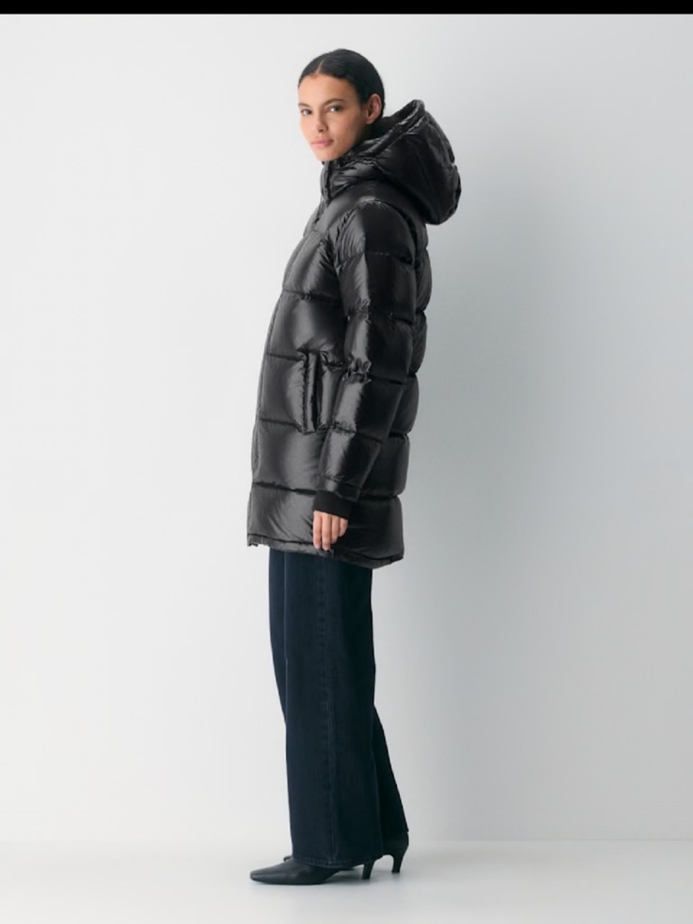 Aritzia Super Puff Mid Hi Gloss Black - Picture 14 of 16